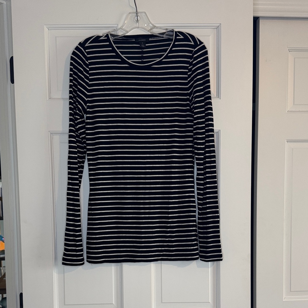 Halogen Black & White Striped Long-Sleeve Tee
